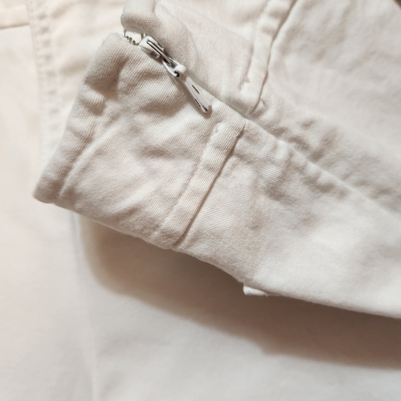 ⭐️ HOST PICK ⭐️ Ann Taylor LOFT Petite Stretch Cropped Pants - Picture 6 of 7